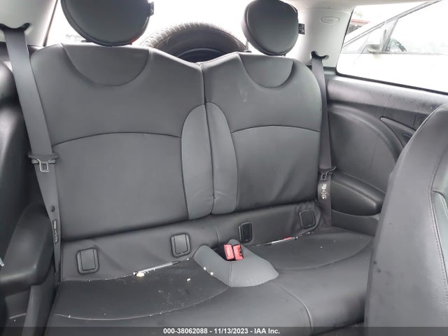 2010 MINI COOPER WMWMF3C57ATZ61393 Photo 7