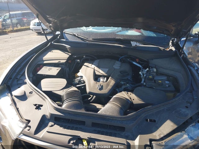 2021 MASERATI LEVANTE GRANSPORT VIN: ZN661XUS7MX366139