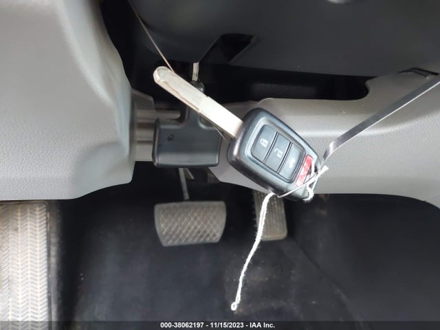 Honda ACCORD LX 2017 1HGCR2F38HA022481 Image 11