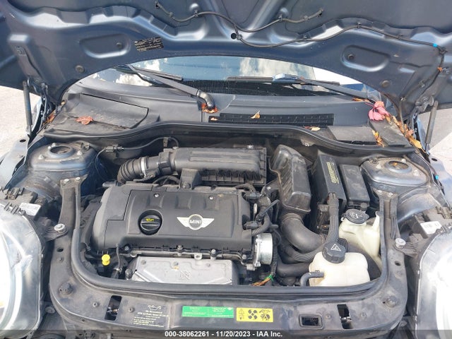 2010 MINI COOPER WMWMR3C51ATU97511 Photo 9