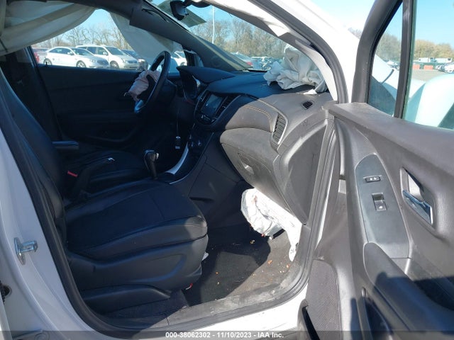 Chevrolet Trax Lt 2017 3GNCJLSB1HL262870 Image 5