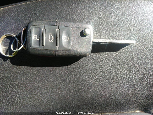 Продажа на аукционе авто 2009 Volkswagen New Beetle 2.5l, vin: 3VWRG31C59M505228, номер лота: 38062436