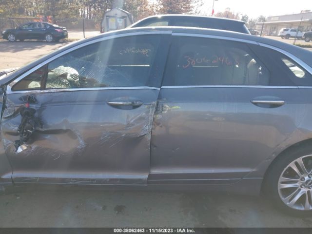3LN6L2JK3ER819147 Lincoln MKZ