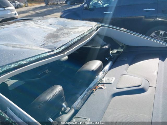 3LN6L2JK3ER819147 Lincoln MKZ