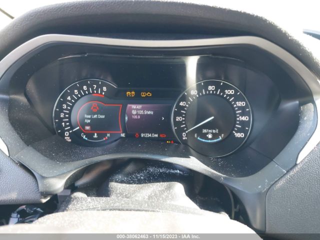 3LN6L2JK3ER819147 Lincoln MKZ