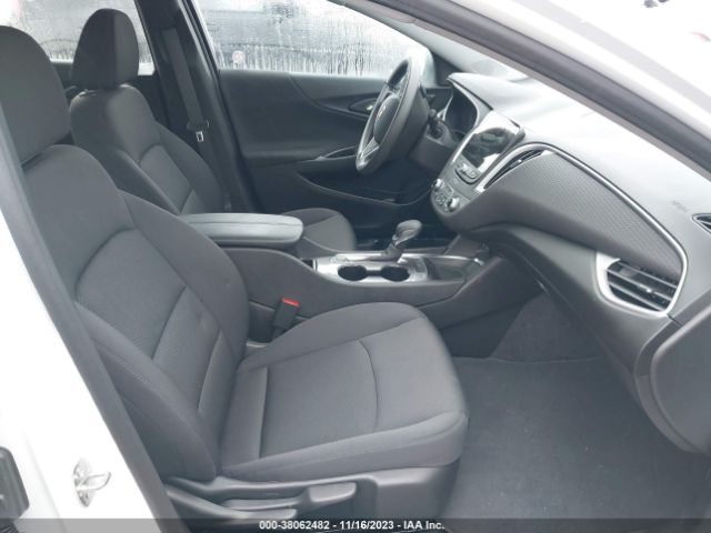 1G1ZD5ST8PF236055 Chevrolet Malibu Fwd 1lt