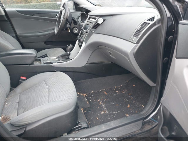 2014 HYUNDAI SONATA GLS VIN: 5NPEB4AC5EH861488
