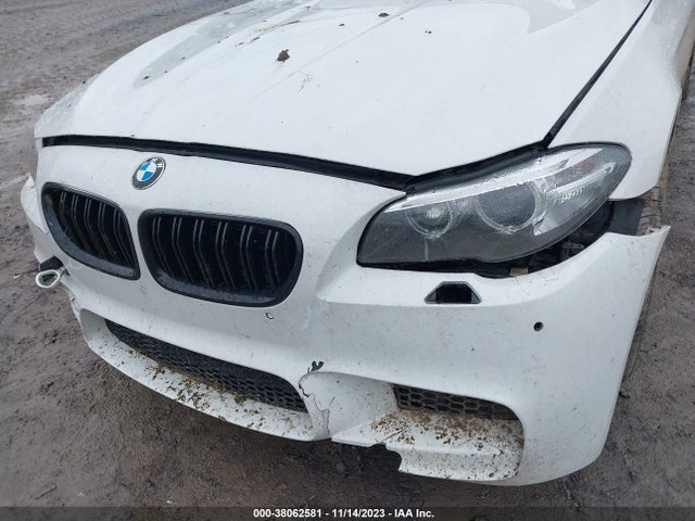 BMW 535i Xdrive 2014 WBA5B3C58ED531212 Image 6