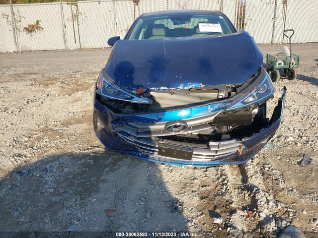 2019 HYUNDAI ELANTRA SEL VIN: 5NPD84LFXKH475274