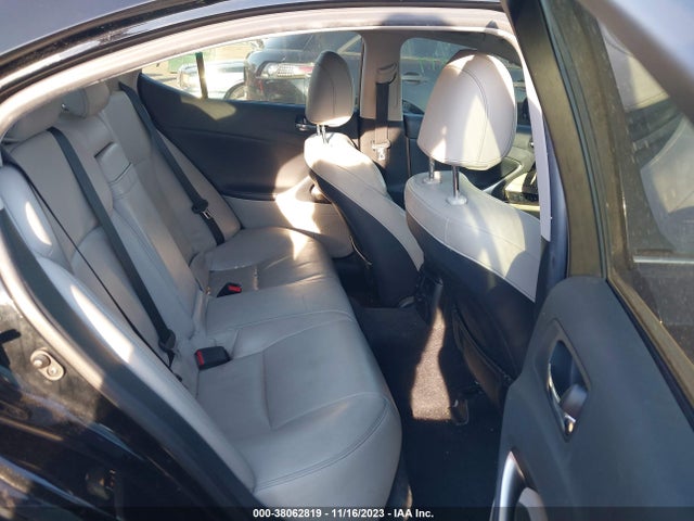 2011 LEXUS IS 250 VIN: JTHCF5C23B5045797
