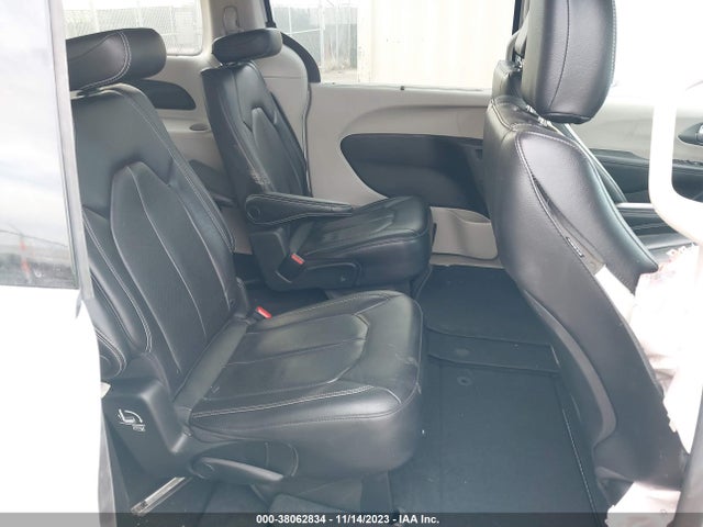 Chrysler Pacifica Touring L 2022 2C4RC1BG7NR140753 Image 8