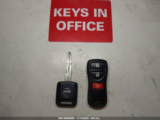 2011 NISSAN XTERRA S VIN: 5N1AN0NW4BC524042