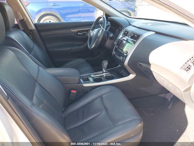 2015 NISSAN ALTIMA 2.5 SL VIN: 1N4AL3AP4FC471381
