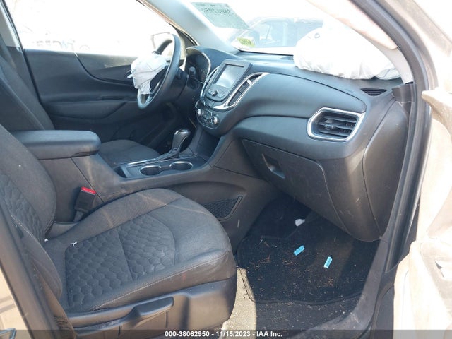 3GNAXSEV0JS506283 Chevrolet EQUINOX LT
