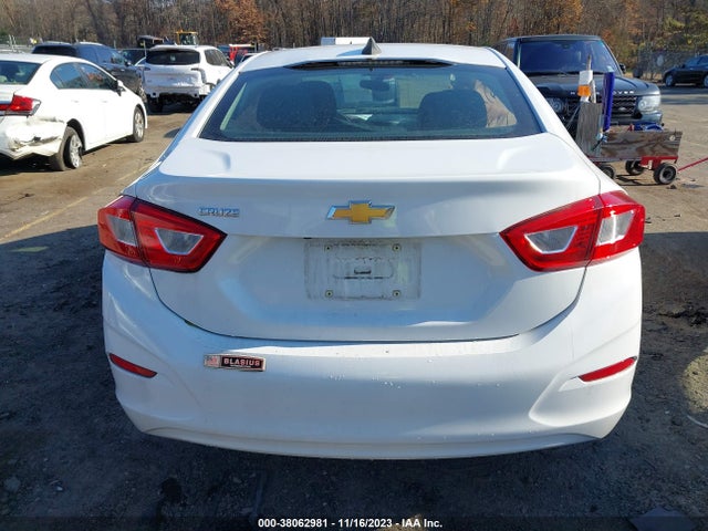 Chevrolet Cruze Ls Auto 2018 1G1BC5SM4J7100665 Image 16