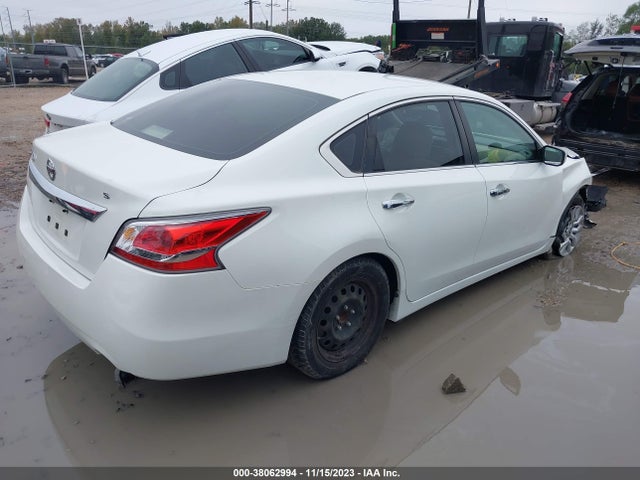 2015 NISSAN ALTIMA VIN: 1N4AL3AP3FN302828