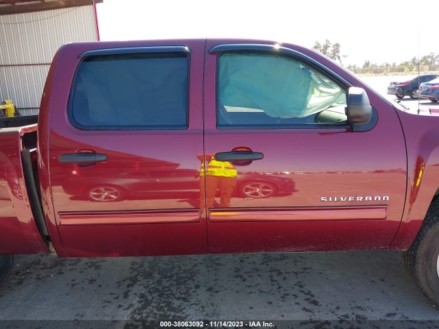 2013 CHEVROLET SILVERADO 1500 LT VIN: 3GCPCSE0XDG110856