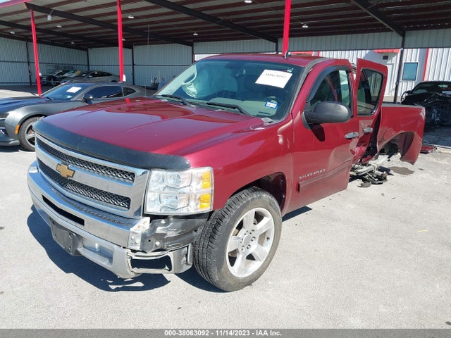 2013 CHEVROLET SILVERADO 1500 LT VIN: 3GCPCSE0XDG110856