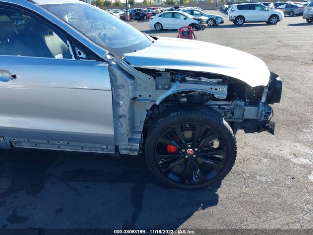 2017 JAGUAR F-PACE SADCM2BV1HA093238 Photo 5