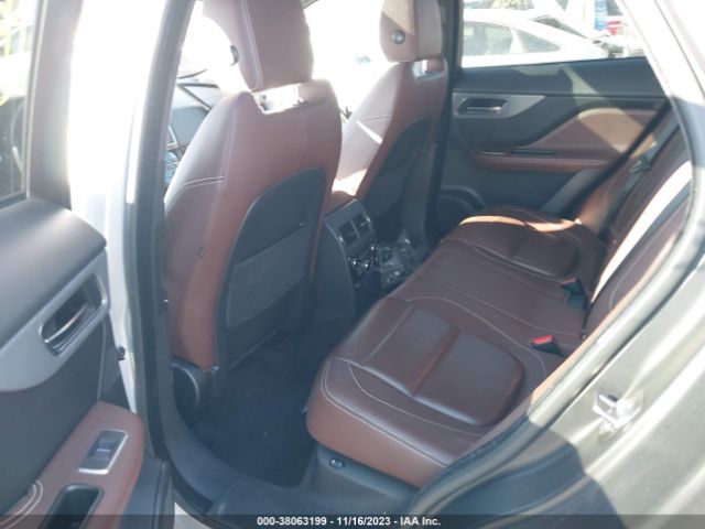2017 JAGUAR F-PACE SADCM2BV1HA093238 Photo 7