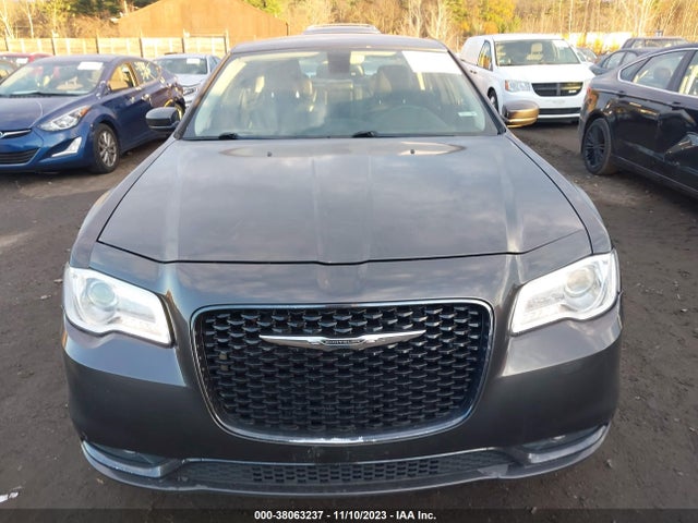 Chrysler 300 Limited 2016 2C3CCARG0GH220467 Image 12