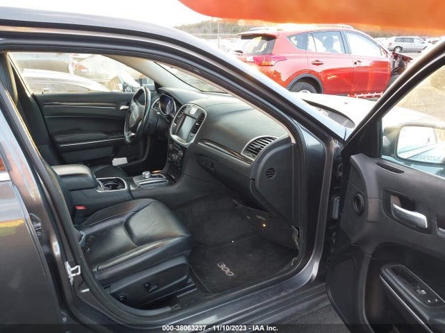 Chrysler 300 Limited 2016 2C3CCARG0GH220467 Image 5