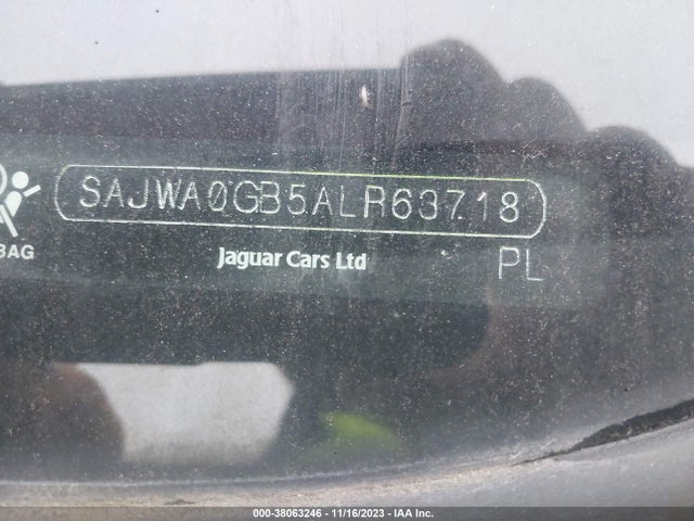 2010 JAGUAR XF SAJWA0GB5ALR63718 Photo 8