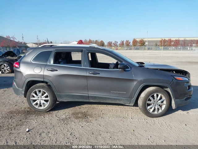 1C4PJMDB6HW511932 Jeep Cherokee Limited 4x4