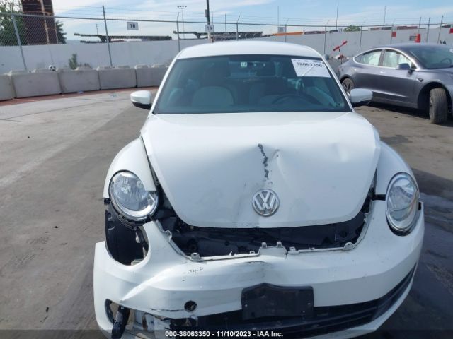 3VWF17AT0GM638147 Volkswagen Beetle 1.8t Classic