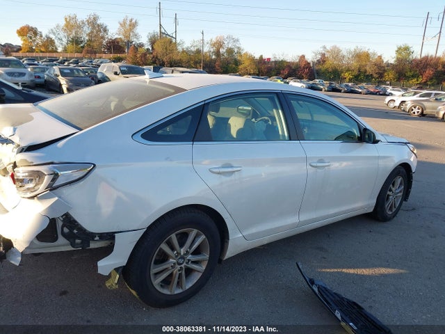 2017 HYUNDAI SONATA VIN: 5NPE24AF0HH545480