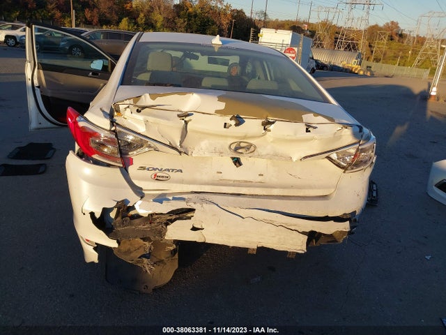 2017 HYUNDAI SONATA VIN: 5NPE24AF0HH545480