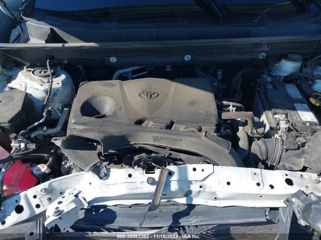 2020 TOYOTA RAV4 XLE VIN: 2T3W1RFV3LC054375