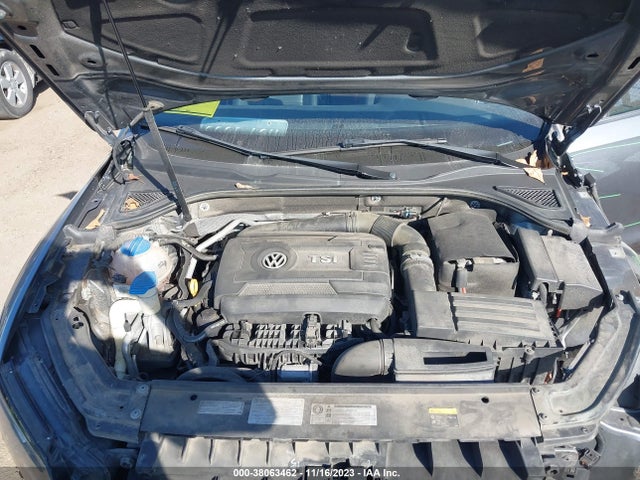 1VWBS7A33GC038977 Volkswagen Passat 1.8t Se