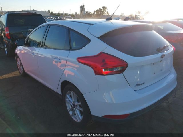1FADP3K26FL282400 Ford FOCUS SE