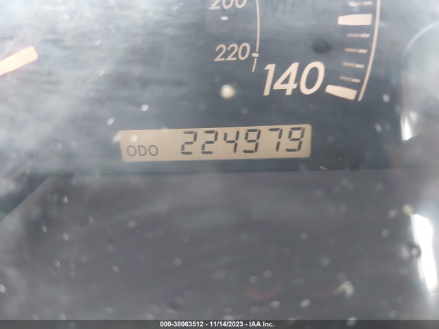 2005 TOYOTA CAMRY STD/ VIN: 4T1BE32K45U064435