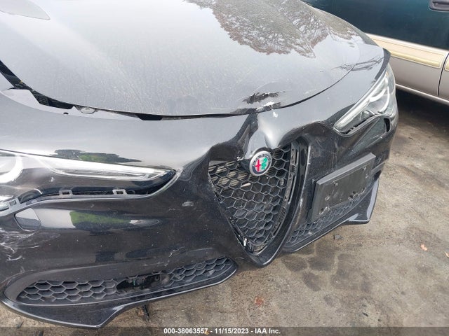 ZASPAKBNXN7D44778 Alfa Romeo Stelvio Ti Awd
