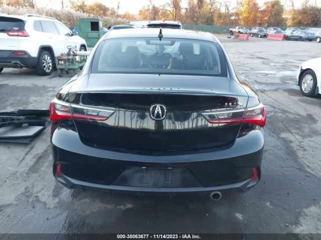 19UDE2F71KA013275 Acura Ilx Technology Package/premium Package