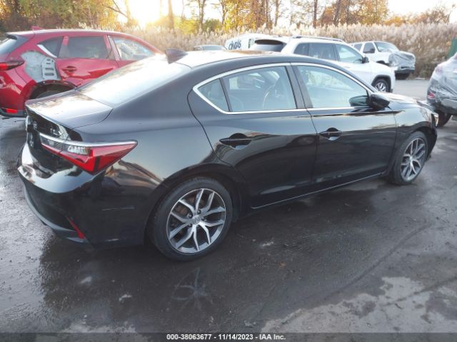 19UDE2F71KA013275 Acura Ilx Technology Package/premium Package