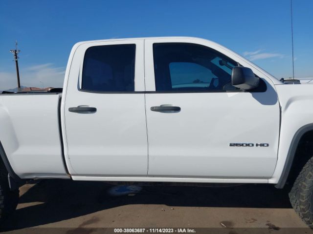 1GT21XEG0FZ113830 GMC SIERRA 2500HD