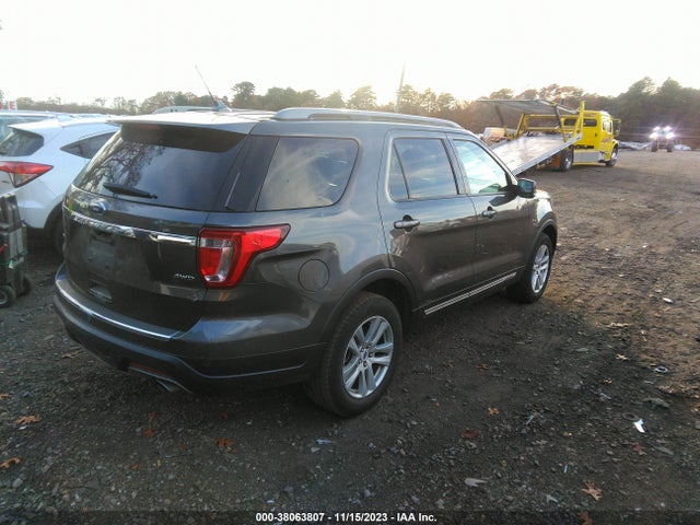 Ford EXPLORER XLT 2018 1FM5K8D89JGC89320 Image 4