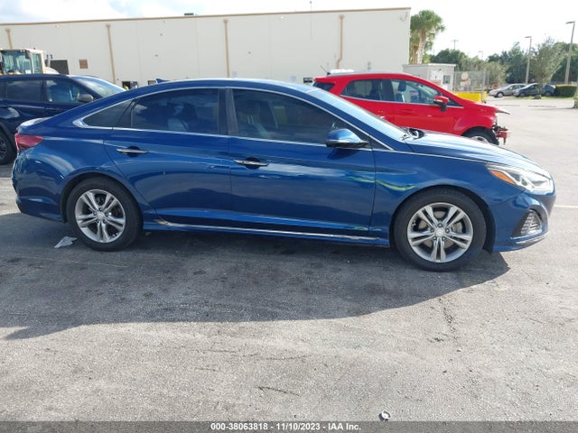 2019 Hyundai Sonata Sport მანქანა იყიდება აუქციონზე, vin: 5NPE34AFXKH744301, აუქციონის ნომერი: 38063818