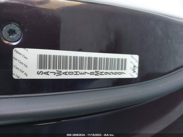 2011 JAGUAR XF SAJWA0HE7BMR95607 Photo 8