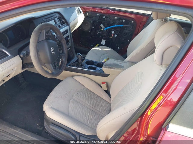 2015 HYUNDAI SONATA SE VIN: 5NPE24AF1FH106723