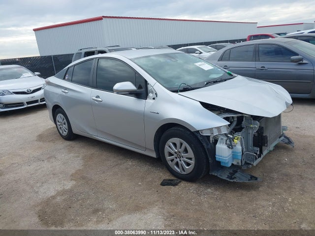 Toyota Prius Two 2017 JTDKBRFU6H3031801 Image 17
