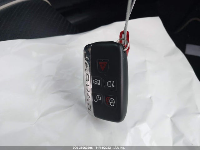 2015 JAGUAR XJ SAJWA2GT2FMV84567 Photo 10