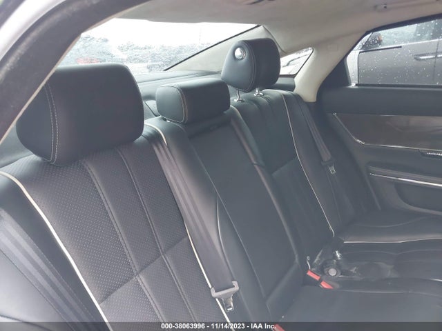 2015 JAGUAR XJ SAJWA2GT2FMV84567 Photo 7