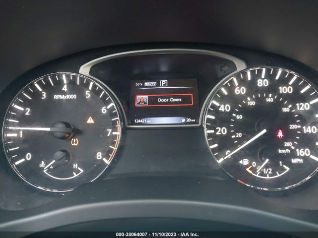 5N1DR2MM7HC666472 Nissan Pathfinder Sv