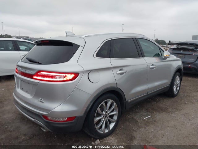 2016 LINCOLN MKC SELECT VIN: 5LMCJ2C95GUJ05676