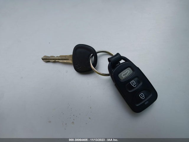 2008 HYUNDAI SONATA GLS VIN: 5NPET46CX8H384583