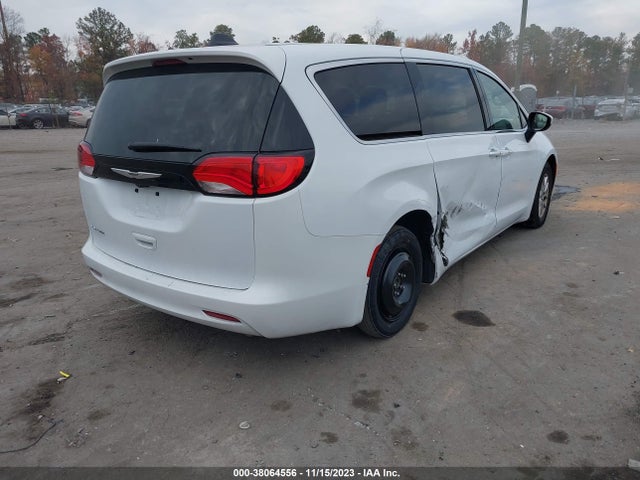 2C4RC1CG5NR226500 Chrysler Voyager Lx